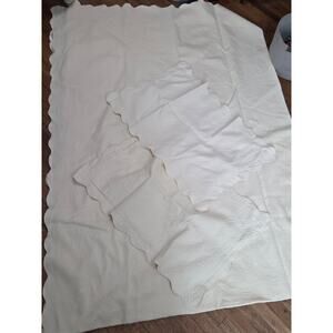 3 Piece Set Queen White Embroidered Sham Quilt Ruffled Scalloped Chenille